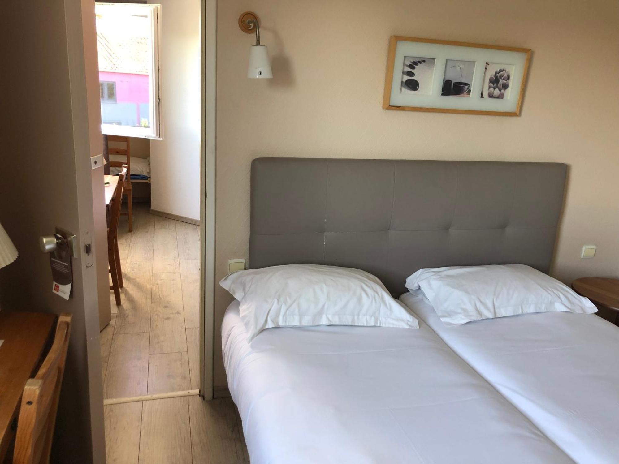 Contact Hotel Le Sud Montpellier Aeroport Parc Expo Arena Mauguio Exterior photo